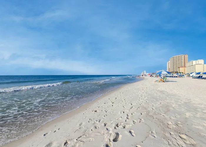 Remodeled Beachfront W Multiple Pools Hot Tubs & Gym