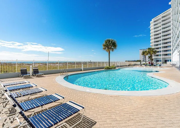 Remodeled Beachfront W Multiple Pools Hot Tubs & Gym Holiday home *